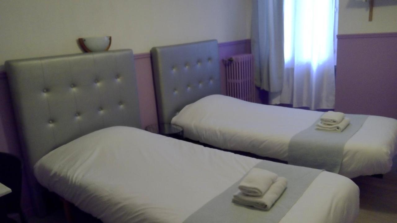 Hotel Central Carcassonne Bagian luar foto