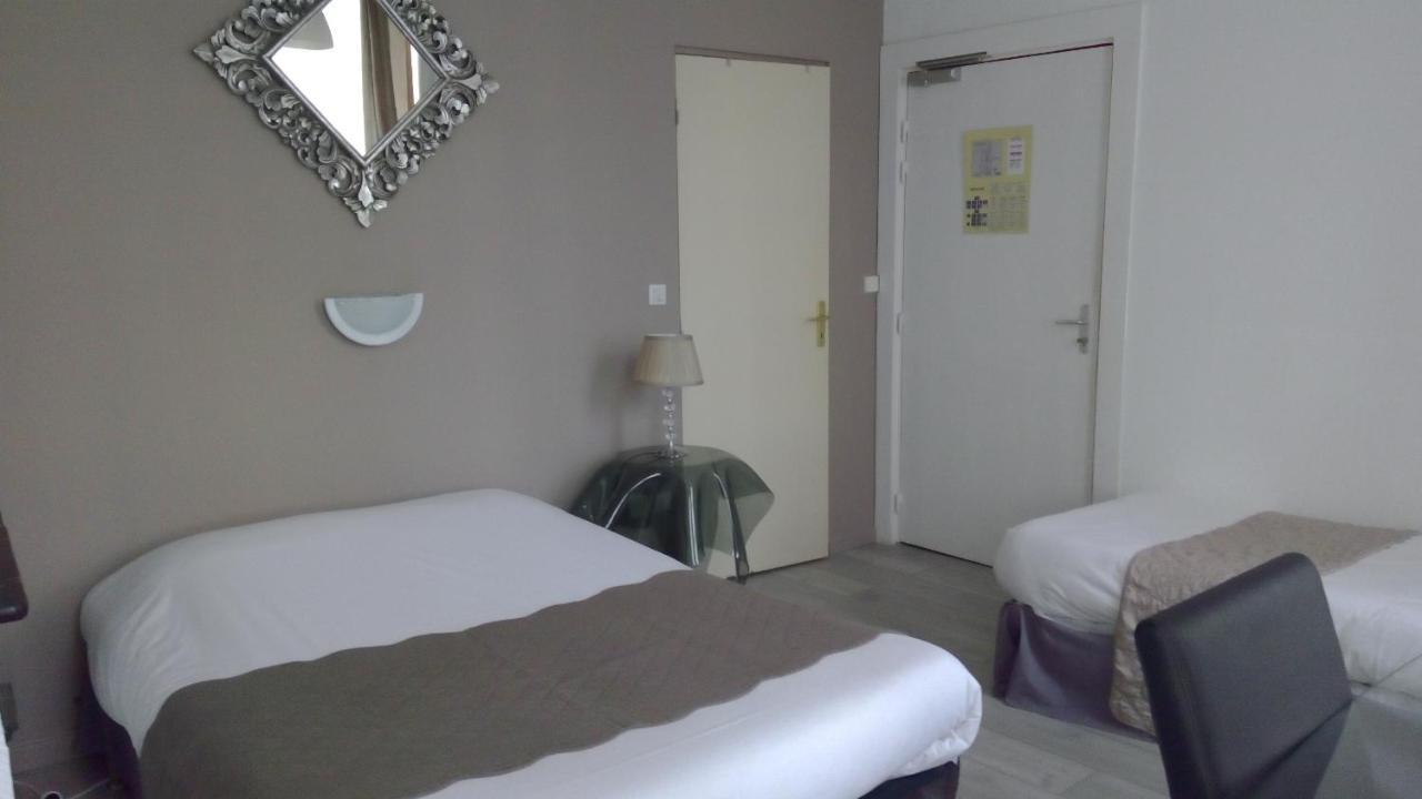 Hotel Central Carcassonne Bagian luar foto